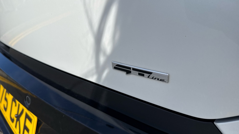 Kia EV3 150kW GT-Line S 81.4kWh 5dr Auto Electric Estate - Image 33