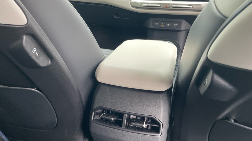 Kia EV4 150kW GT-Line 81kWh 5dr Auto Electric Hatchback - Image 28