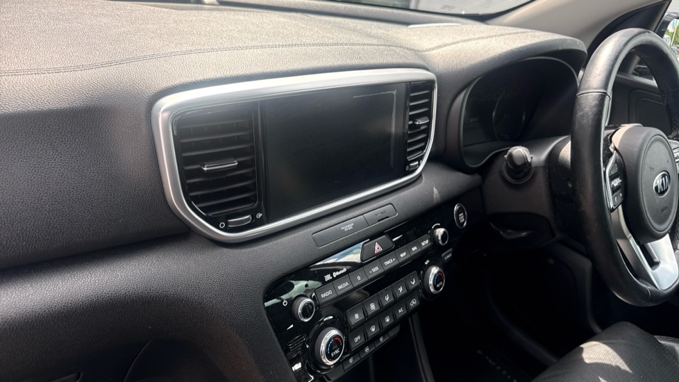 Kia Sportage 1.6T GDi ISG 4 5dr Petrol Estate - Image 14