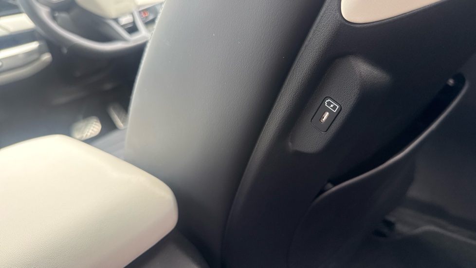 Kia EV4 150kW GT-Line S 81kWh 4dr Auto Electric Saloon - Image 24
