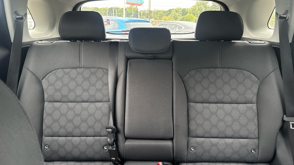 Kia Niro 1.6 GDi Hybrid 2 5dr DCT Hybrid Estate - Image 15