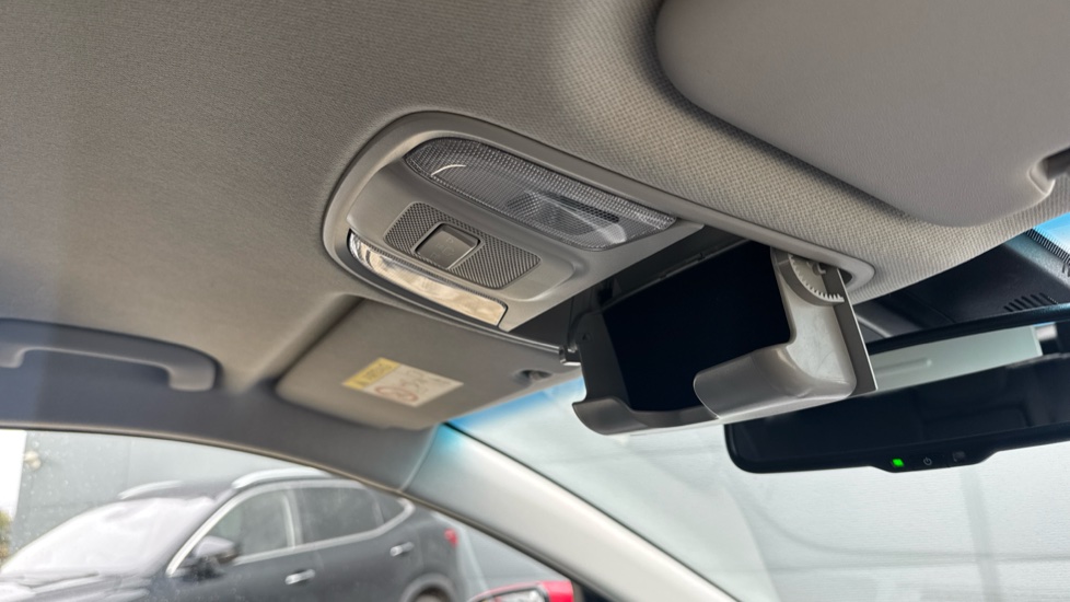 Kia Niro 1.6 GDi Hybrid 2 5dr DCT Hybrid Estate - Image 41