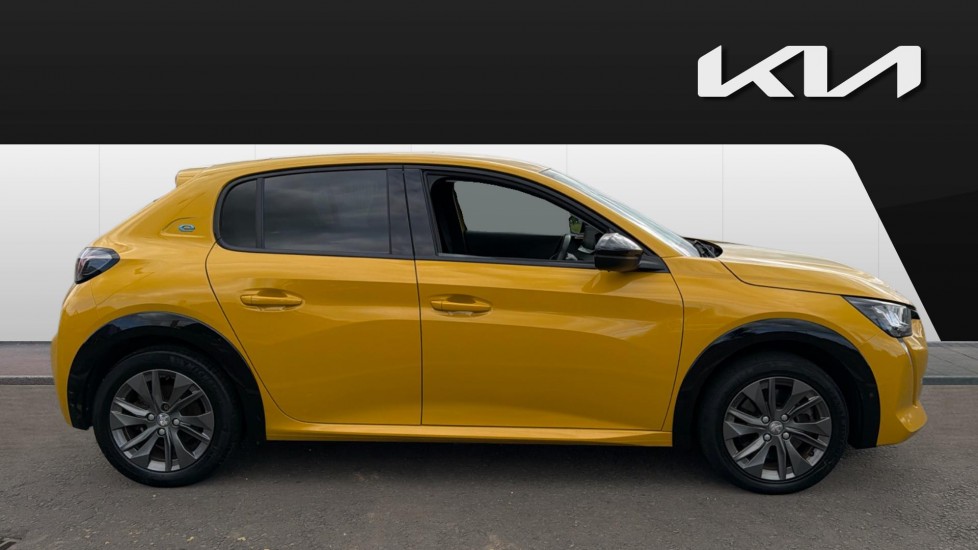 Peugeot 208 100kW Allure Premium 50kWh 5dr Auto Electric Hatchback - Image 5