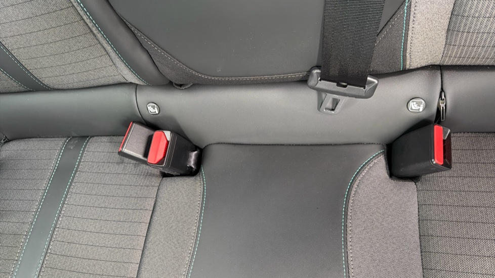Peugeot 208 100kW Allure Premium 50kWh 5dr Auto Electric Hatchback - Image 17