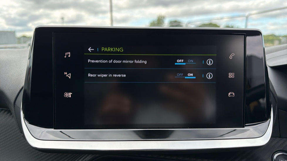 Peugeot 208 100kW Allure Premium 50kWh 5dr Auto Electric Hatchback - Image 27