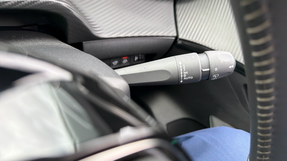 Peugeot 208 100kW Allure Premium 50kWh 5dr Auto Electric Hatchback - Image 45