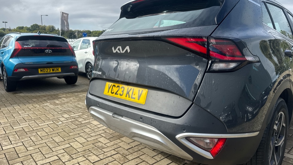 Kia Sportage 1.6T GDi ISG 2 5dr Petrol Estate - Image 24