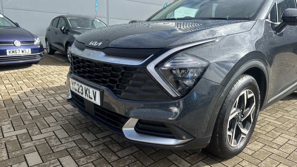 Kia Sportage 1.6T GDi ISG 2 5dr Petrol Estate - Image 28
