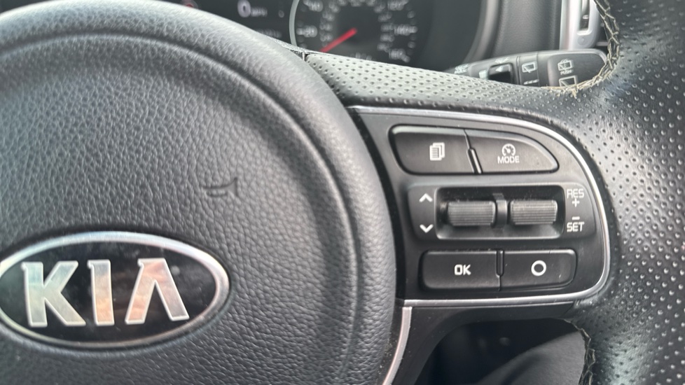 Kia Sportage 1.6T GDi GT-Line S 5dr DCT Auto [AWD] Petrol Estate - Image 25