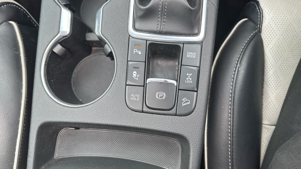 Kia Sportage 1.6T GDi GT-Line S 5dr DCT Auto [AWD] Petrol Estate - Image 32