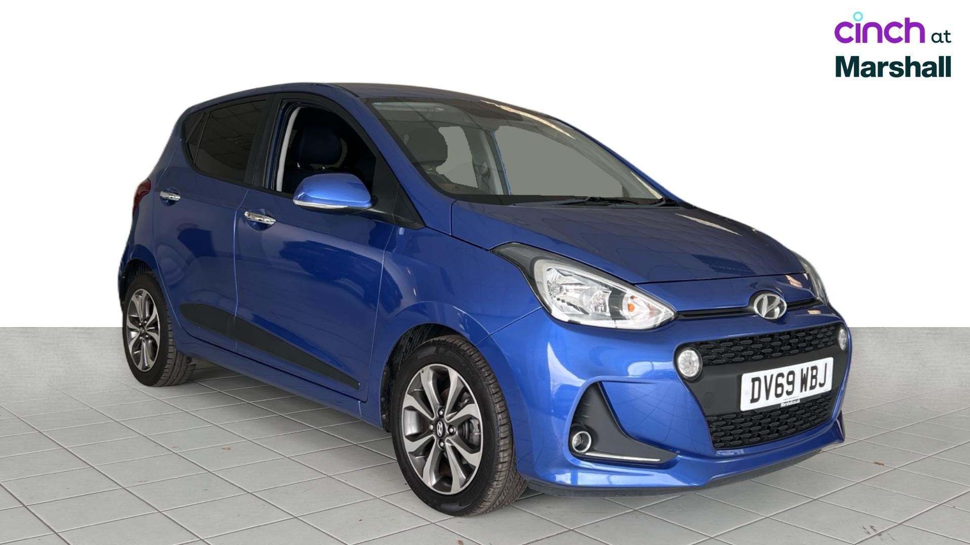 Hyundai i10 listing photo