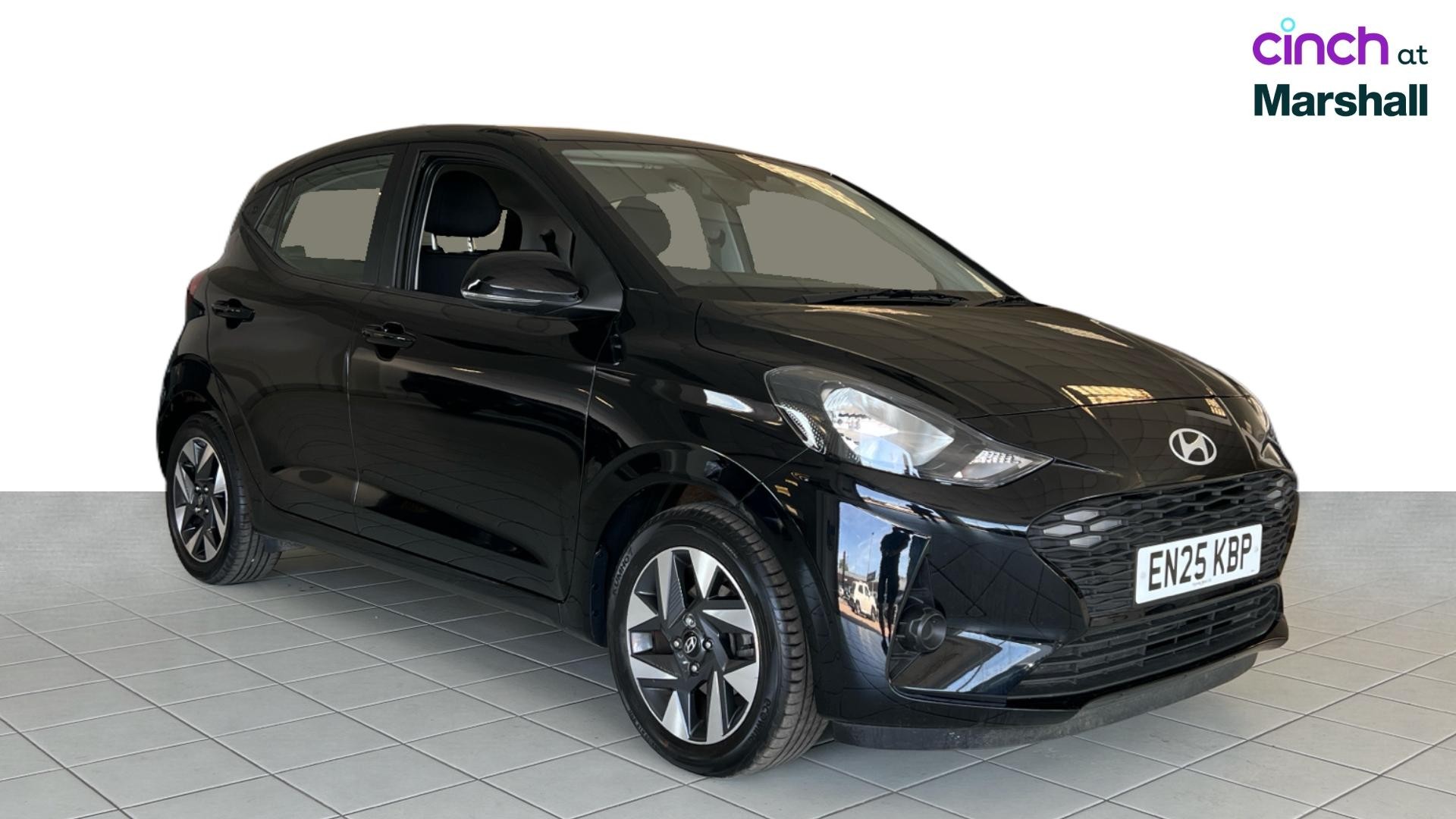 Hyundai i10 listing photo