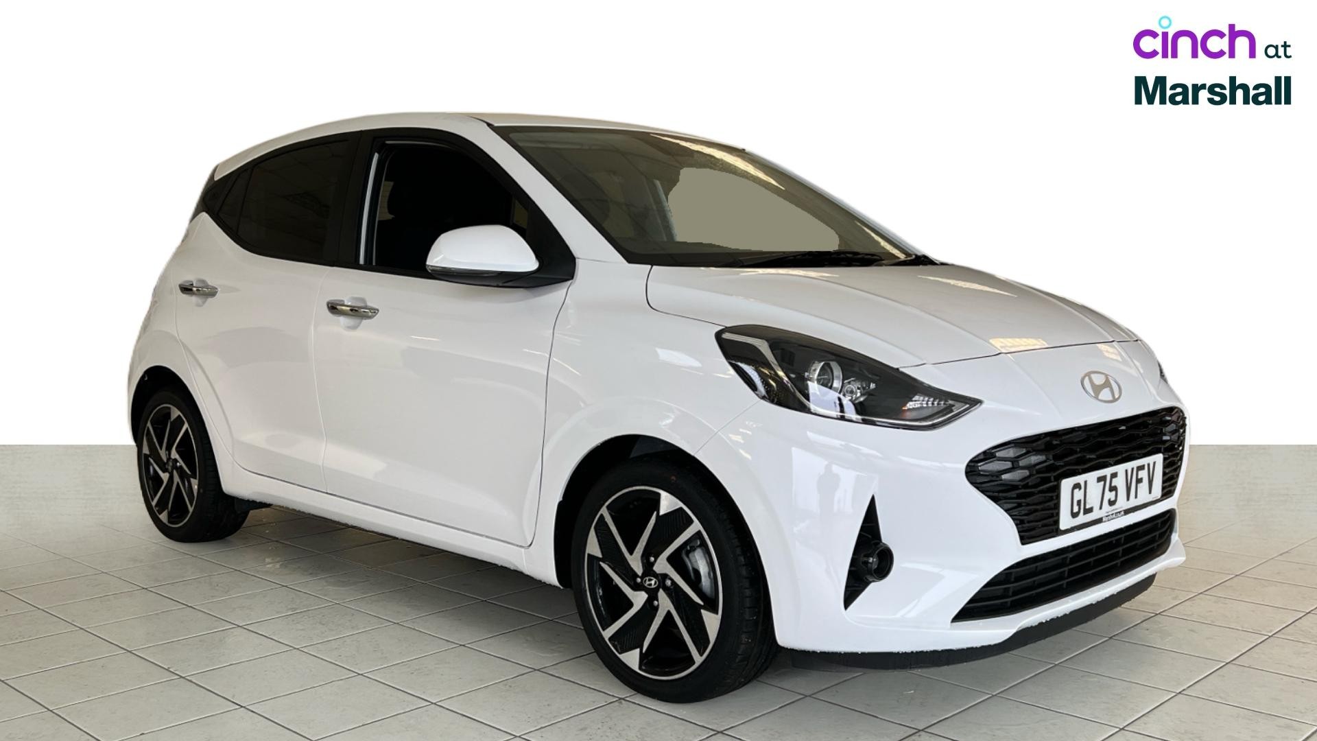 Hyundai i10 listing photo