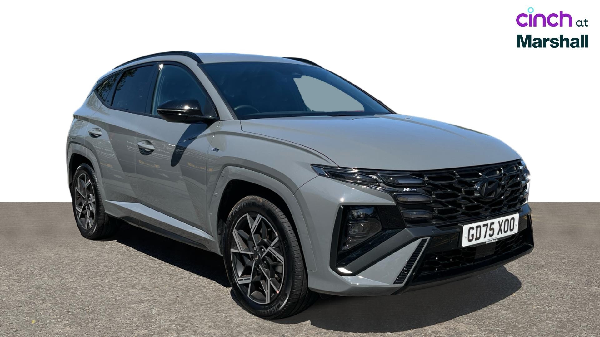 Hyundai Tucson listing photo