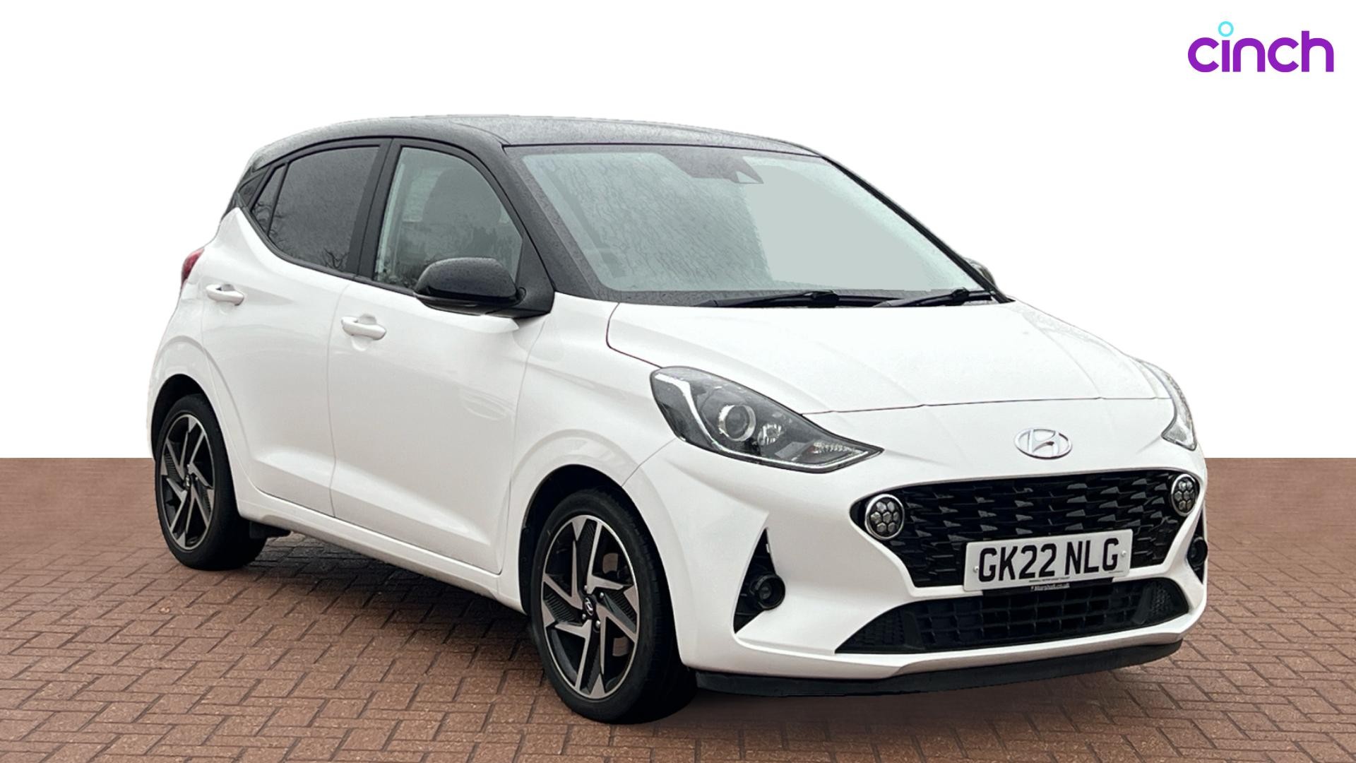 Hyundai i10 listing photo