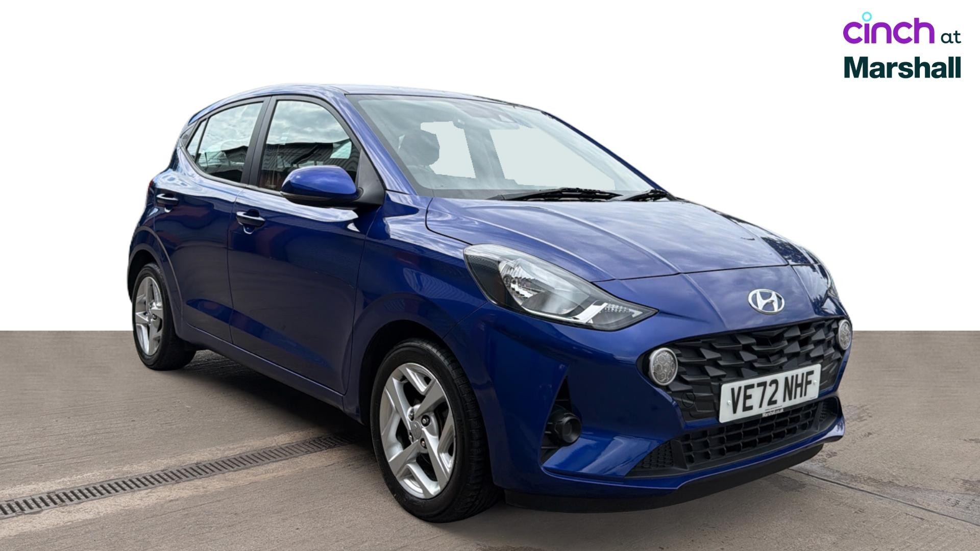 Hyundai i10 listing photo