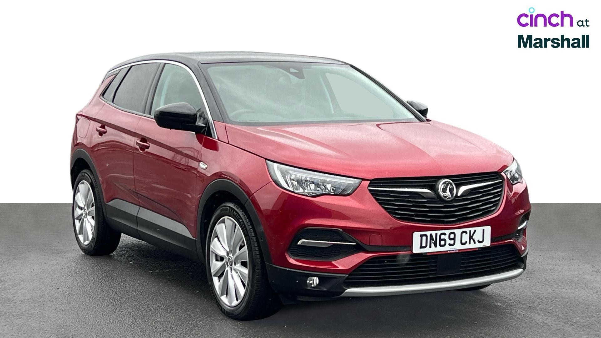 Vauxhall Grandland X listing photo