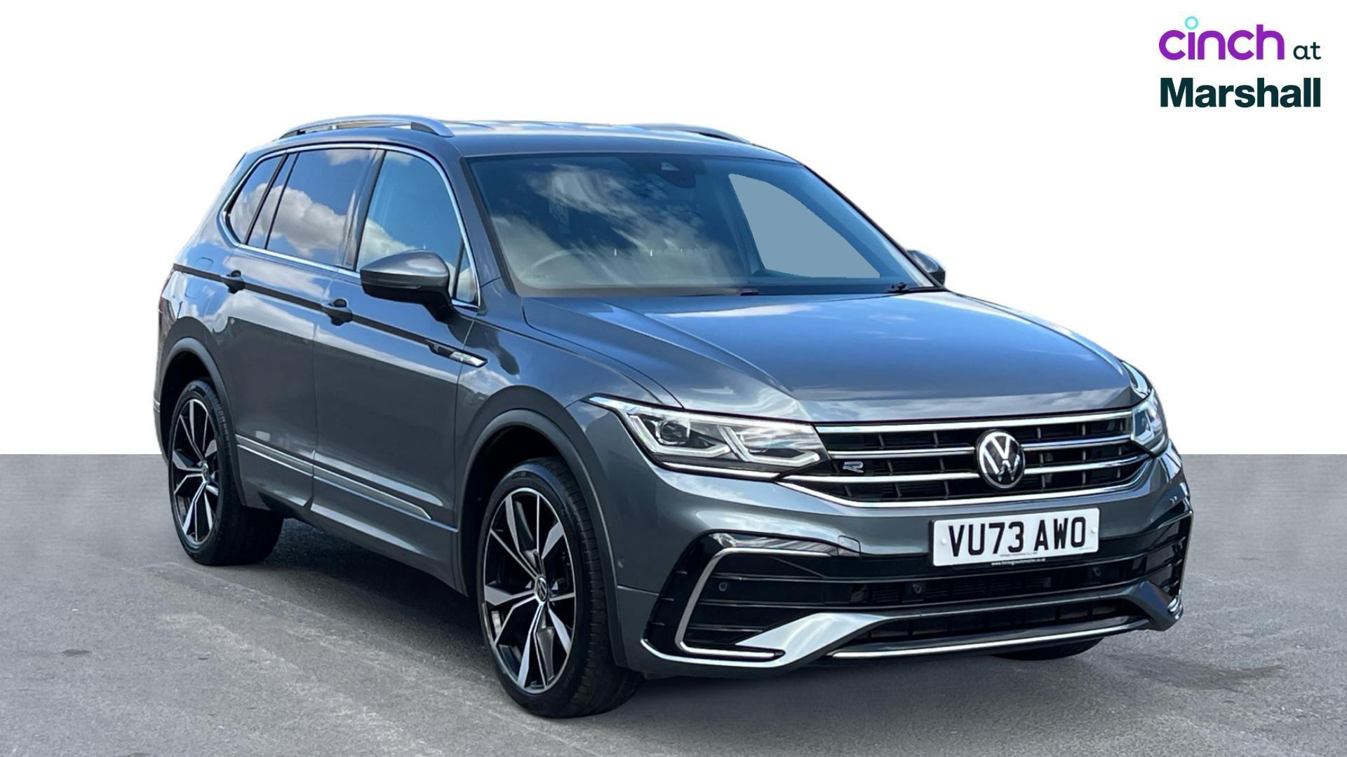Volkswagen Tiguan Allspace listing photo