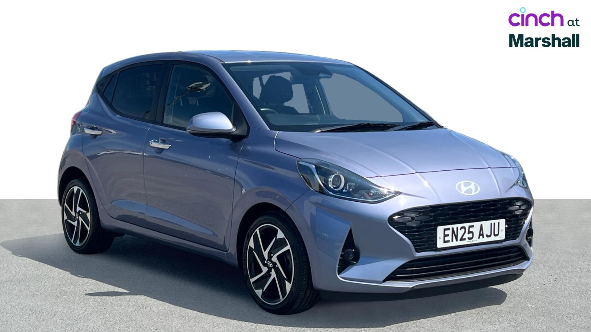 Hyundai i10 listing photo