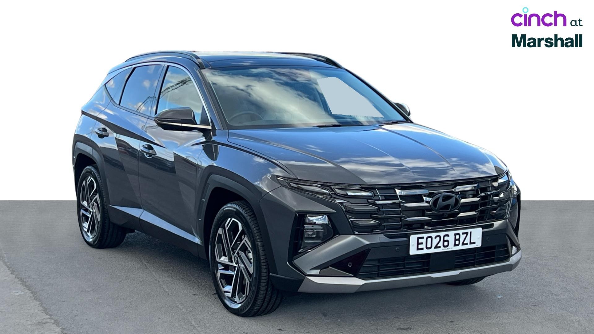 Hyundai Tucson listing photo