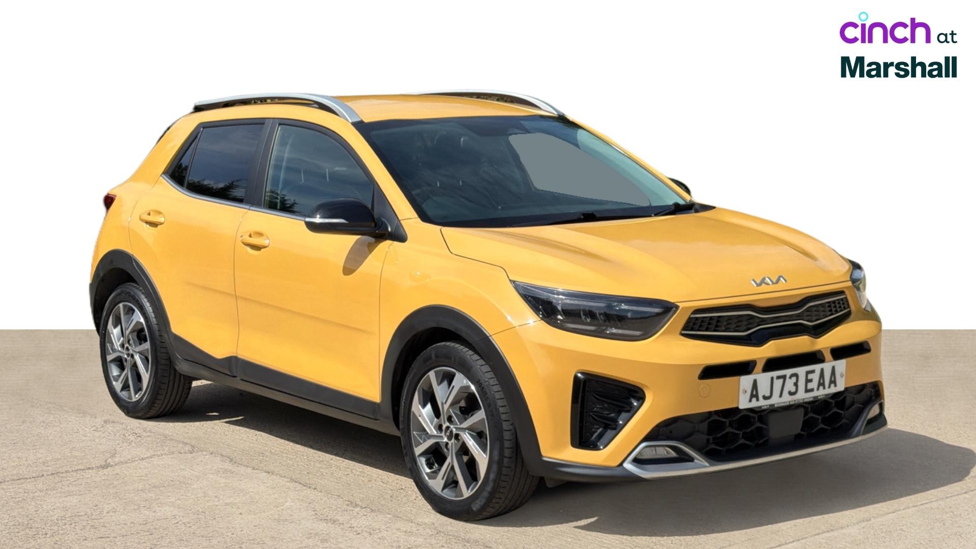 Kia Stonic listing photo