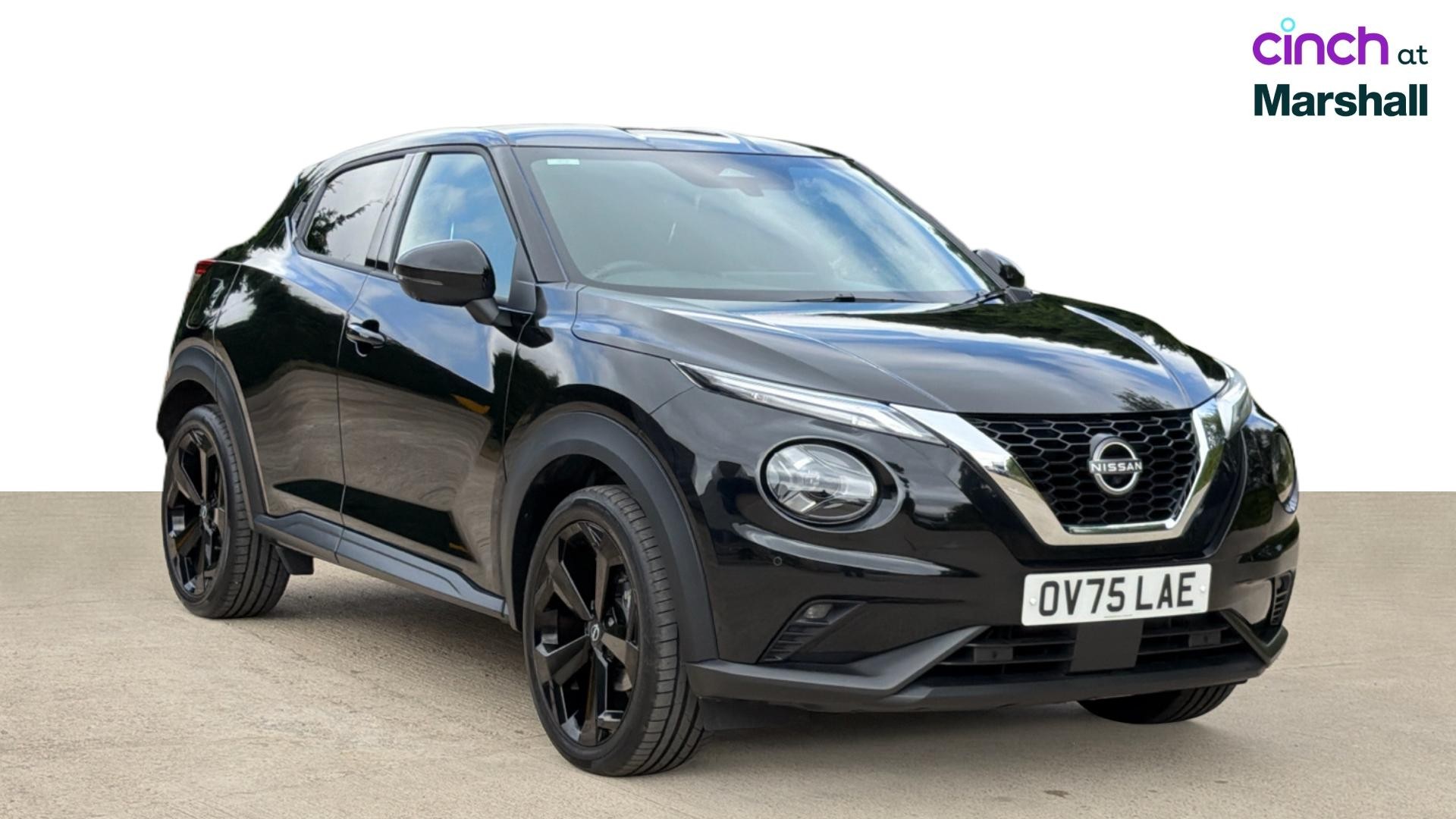 Nissan Juke listing photo