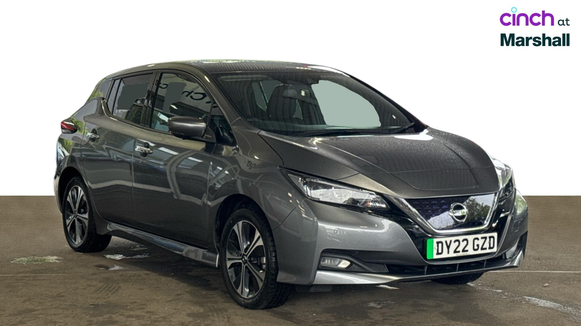 Nissan Leaf listing photo