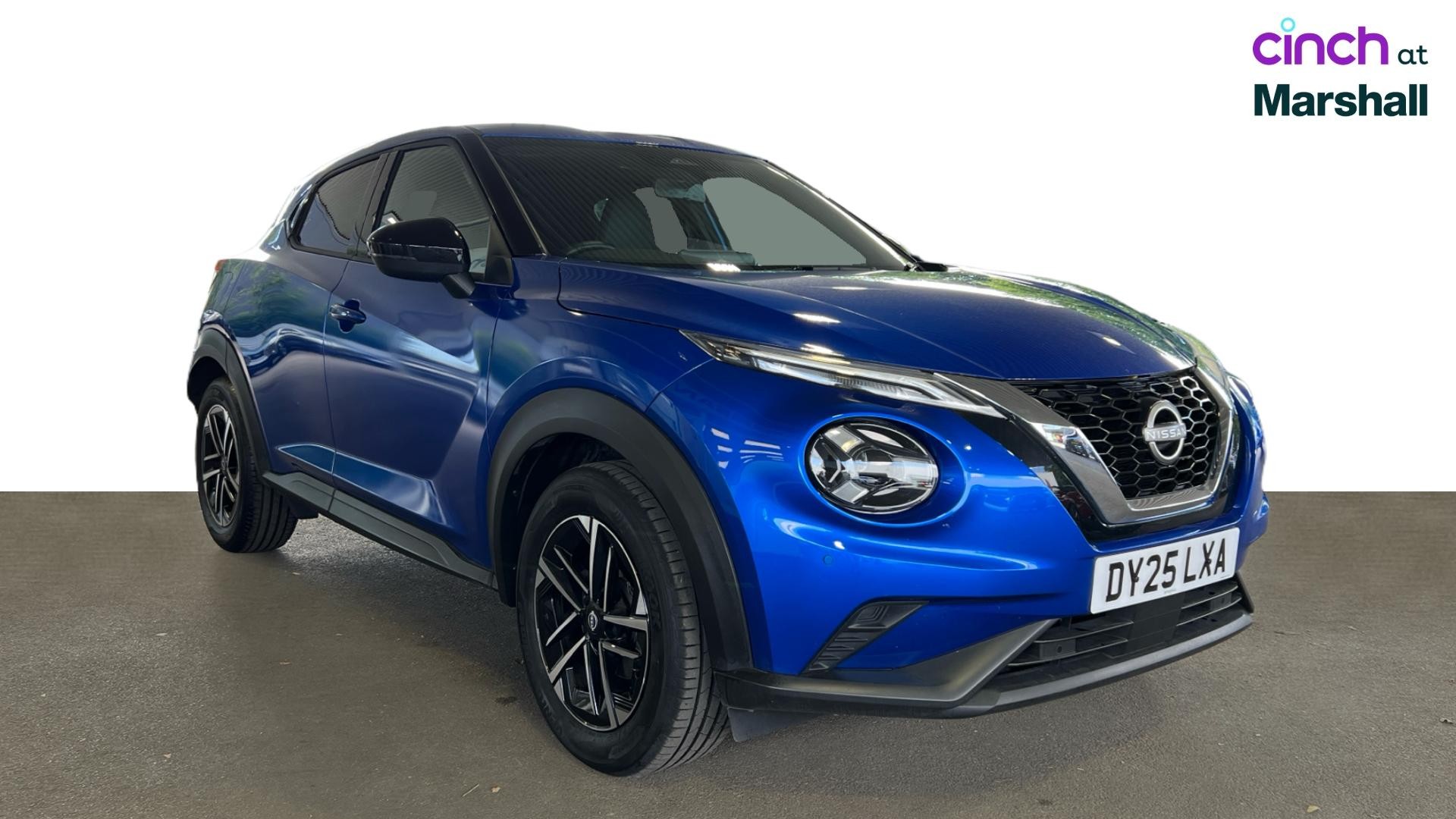 Nissan Juke listing photo