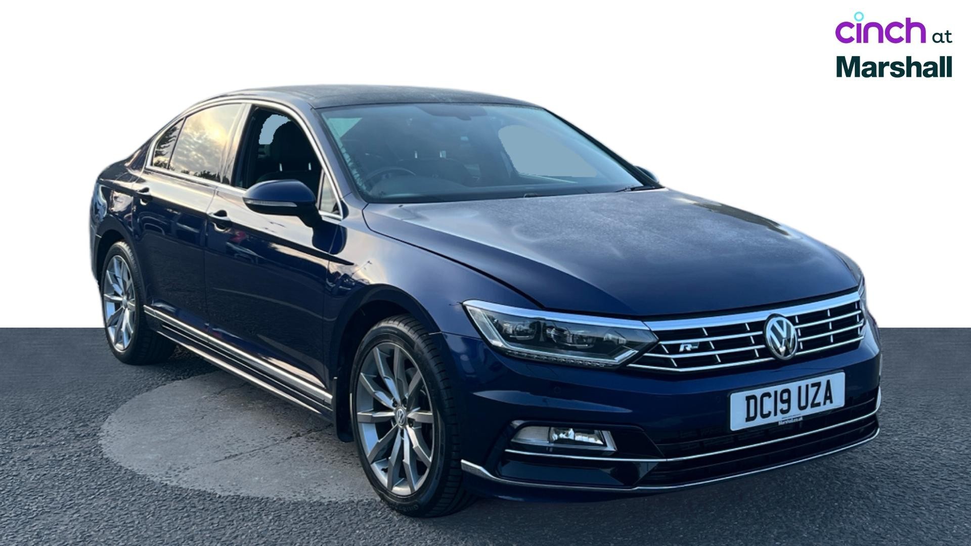 Volkswagen Passat listing photo