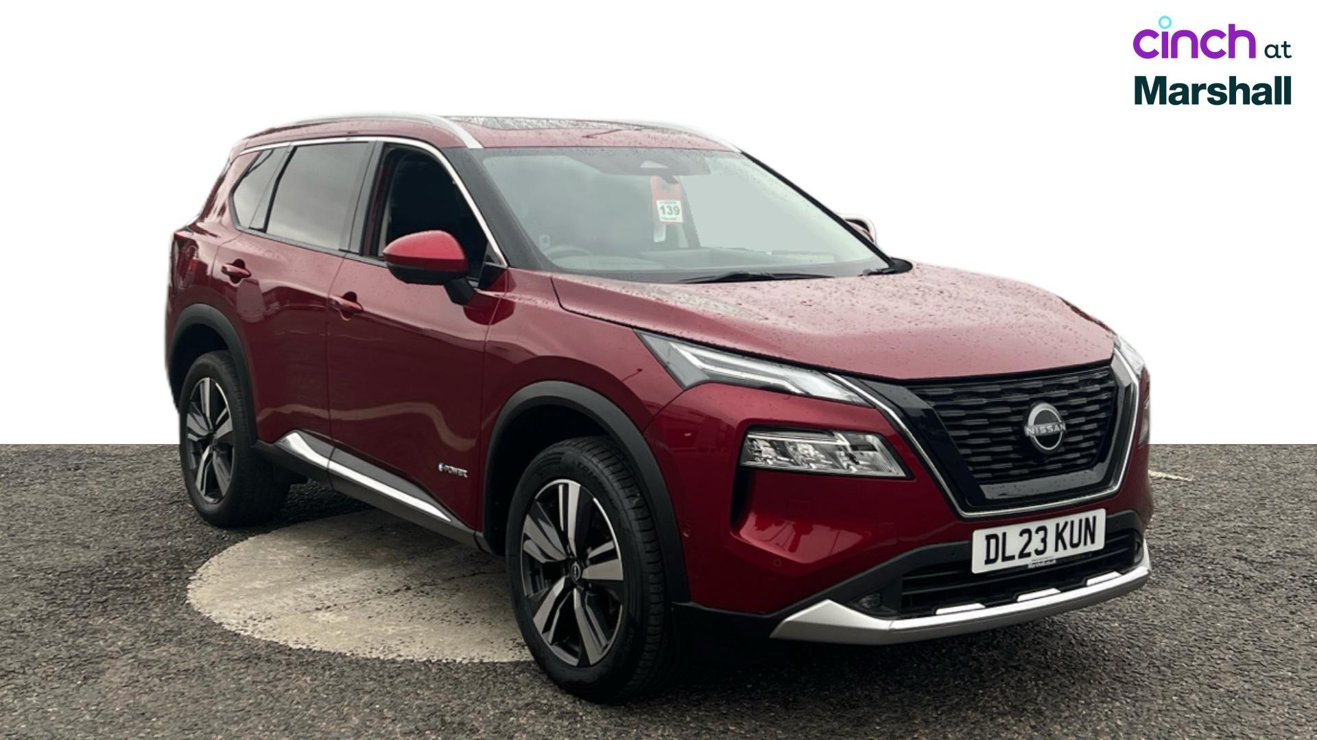 Nissan X-TRAIL listing photo