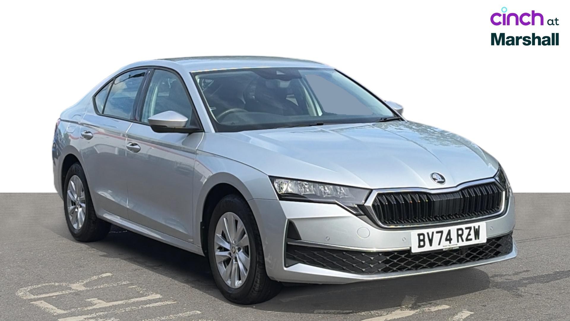 Skoda Octavia listing photo