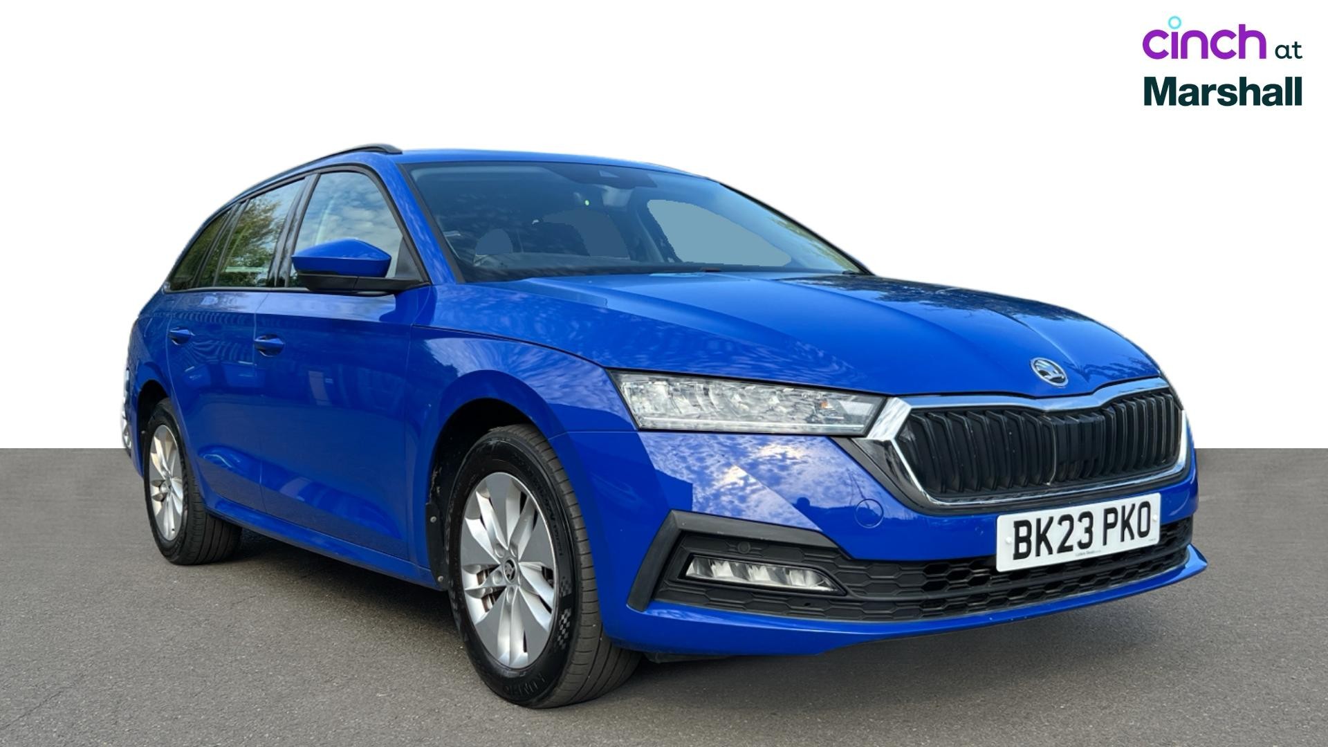 Skoda Octavia listing photo