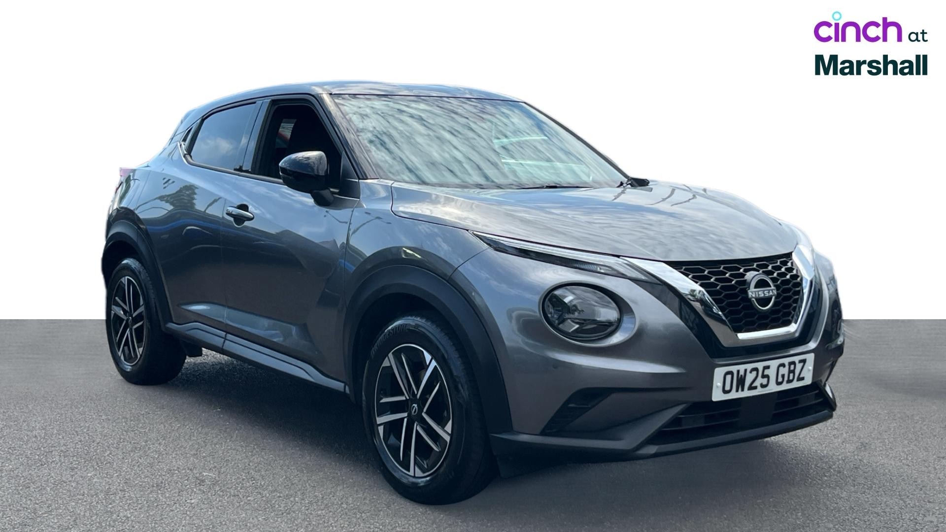 Nissan Juke listing photo