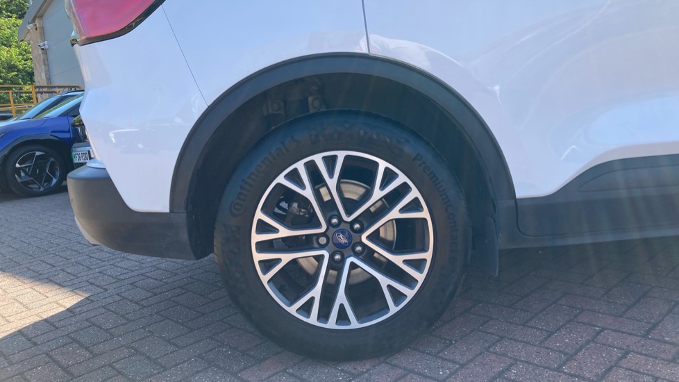Ford Kuga 2.0 EcoBlue 190 Titanium First Ed 5dr Auto AWD Diesel Estate - Image 7
