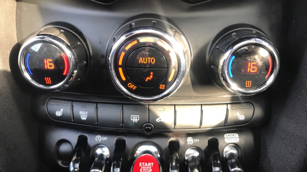 MINI Hatchback 2.0 Cooper S Sport II 3dr Auto Petrol Hatchback - Image 30