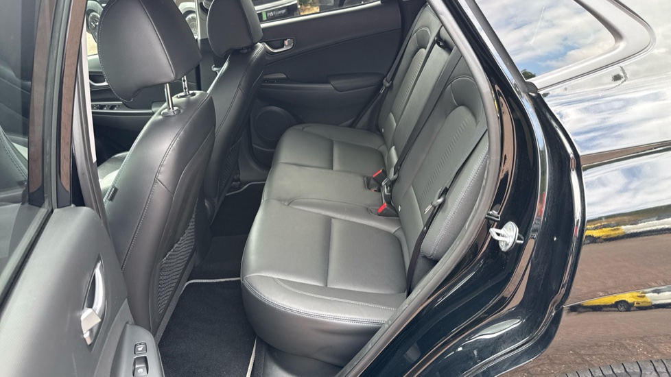 Hyundai KONA 150kW Ultimate 64kWh 5dr Auto Electric Hatchback - Image 16