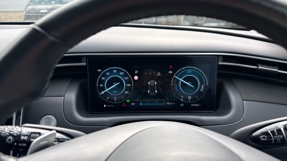 Hyundai TUCSON 1.6 TGDi Plug-in Hybrid Ultimate 5dr 4WD Auto Estate - Image 18