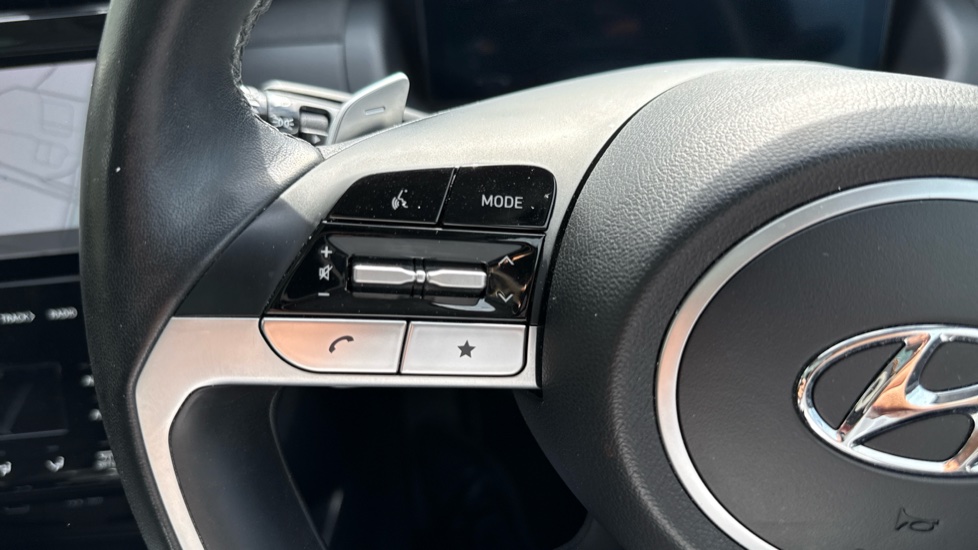 Hyundai TUCSON 1.6 TGDi Plug-in Hybrid Ultimate 5dr 4WD Auto Estate - Image 22