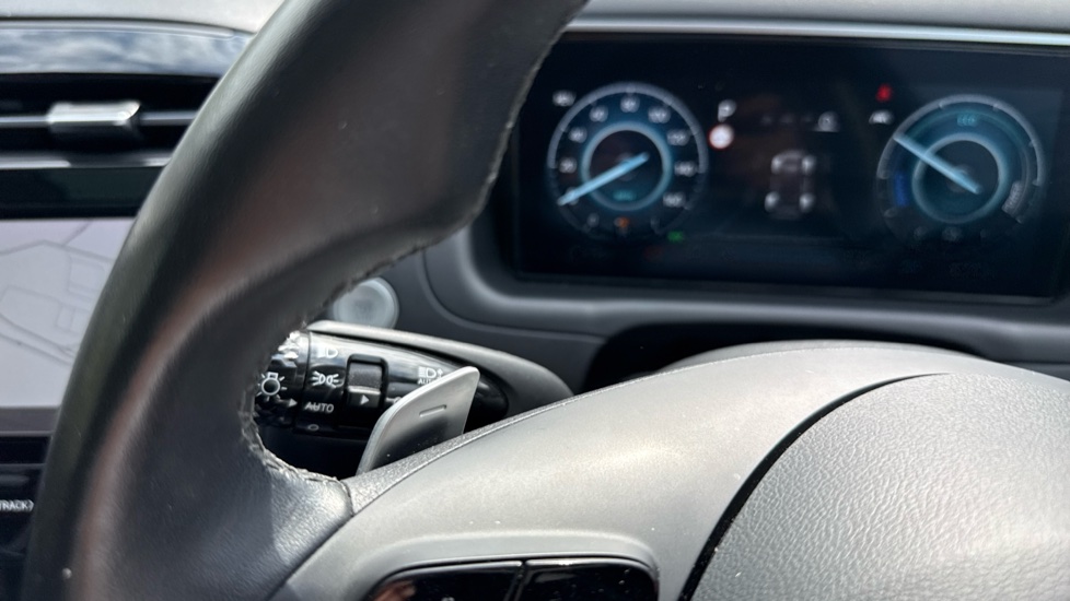 Hyundai TUCSON 1.6 TGDi Plug-in Hybrid Ultimate 5dr 4WD Auto Estate - Image 24