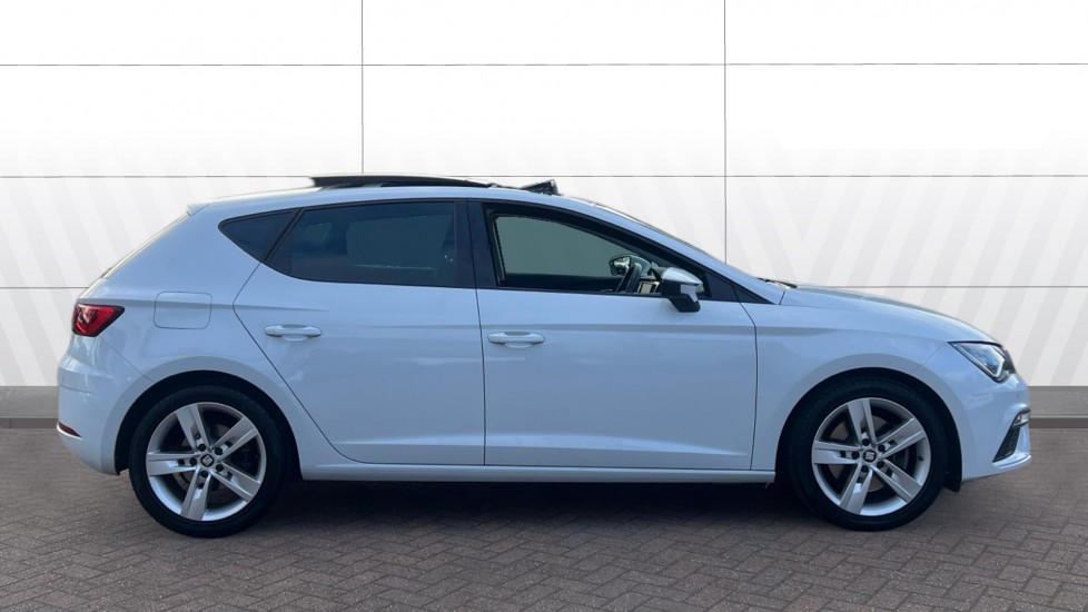SEAT Leon 2.0 TSI 190 FR [EZ] 5dr DSG Petrol Hatchback - Image 5