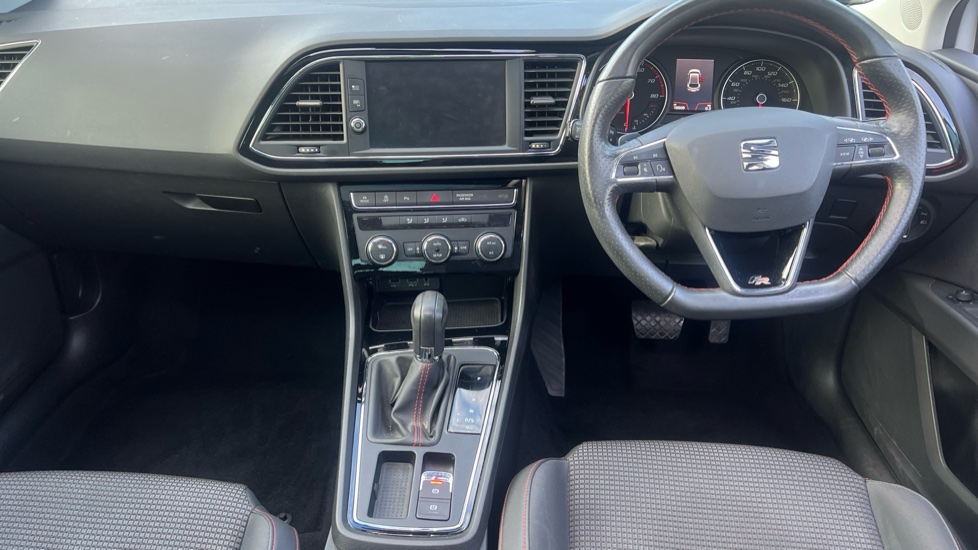 SEAT Leon 2.0 TSI 190 FR [EZ] 5dr DSG Petrol Hatchback - Image 10
