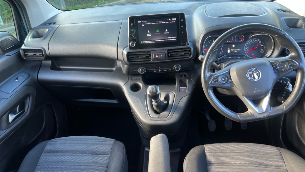 Vauxhall Combo Life 1.5 Turbo D SE 5dr [7 seat] Diesel Estate - Image 10