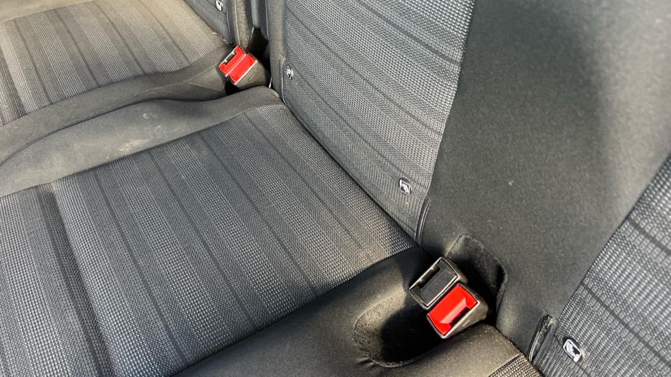 Vauxhall Combo Life 1.5 Turbo D SE 5dr [7 seat] Diesel Estate - Image 17