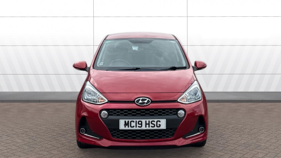 Hyundai i10 1.2 Premium 5dr Auto Petrol Hatchback - Image 3