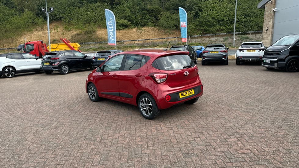 Hyundai i10 1.2 Premium 5dr Auto Petrol Hatchback - Image 25