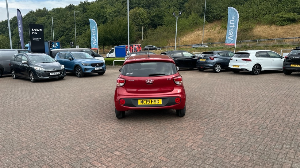 Hyundai i10 1.2 Premium 5dr Auto Petrol Hatchback - Image 26