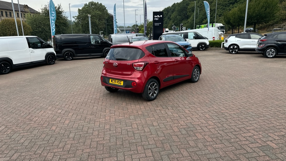 Hyundai i10 1.2 Premium 5dr Auto Petrol Hatchback - Image 27