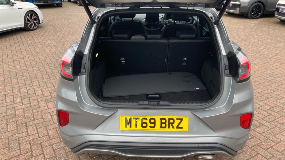 Ford Puma 1.0 EcoBoost Hybrid mHEV ST-Line X First Ed 5dr Petrol Hatchback - Image 4