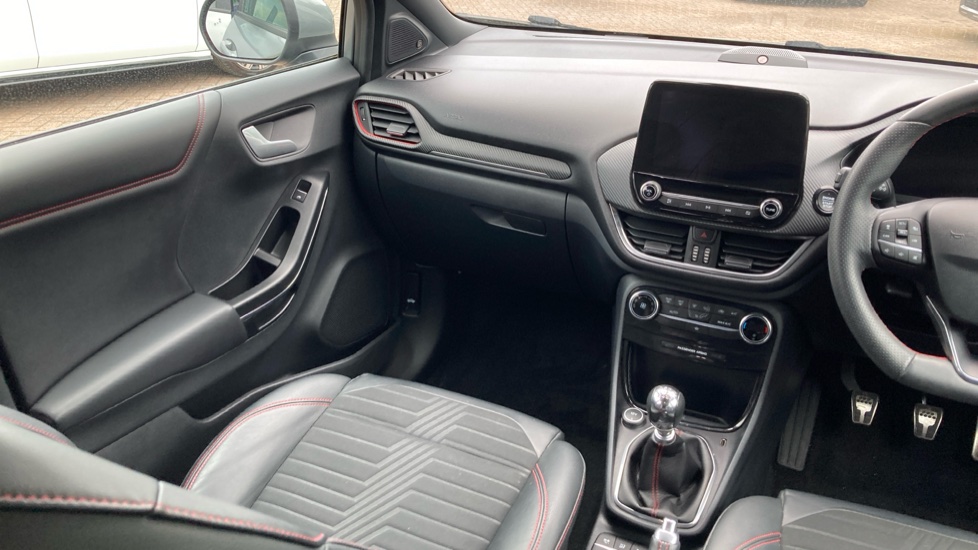 Ford Puma 1.0 EcoBoost Hybrid mHEV ST-Line X First Ed 5dr Petrol Hatchback - Image 14