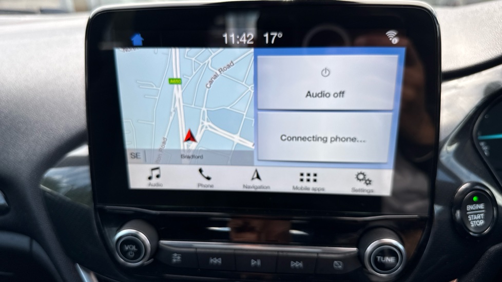 Ford Fiesta 1.0 EcoBoost 140 ST-Line 3dr Petrol Hatchback - Image 35